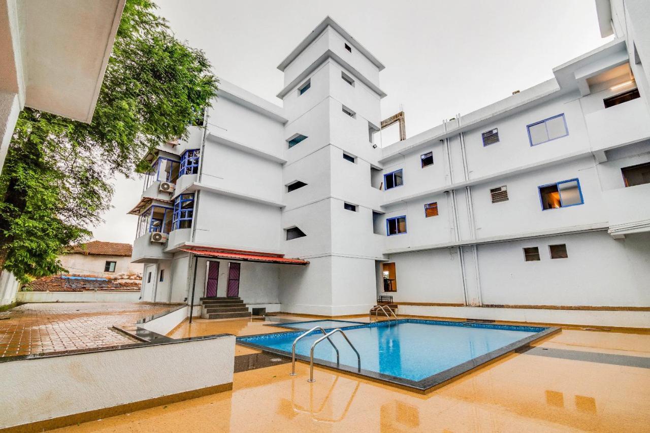 Collection O Aqualura Verem Rd Exteriér fotografie